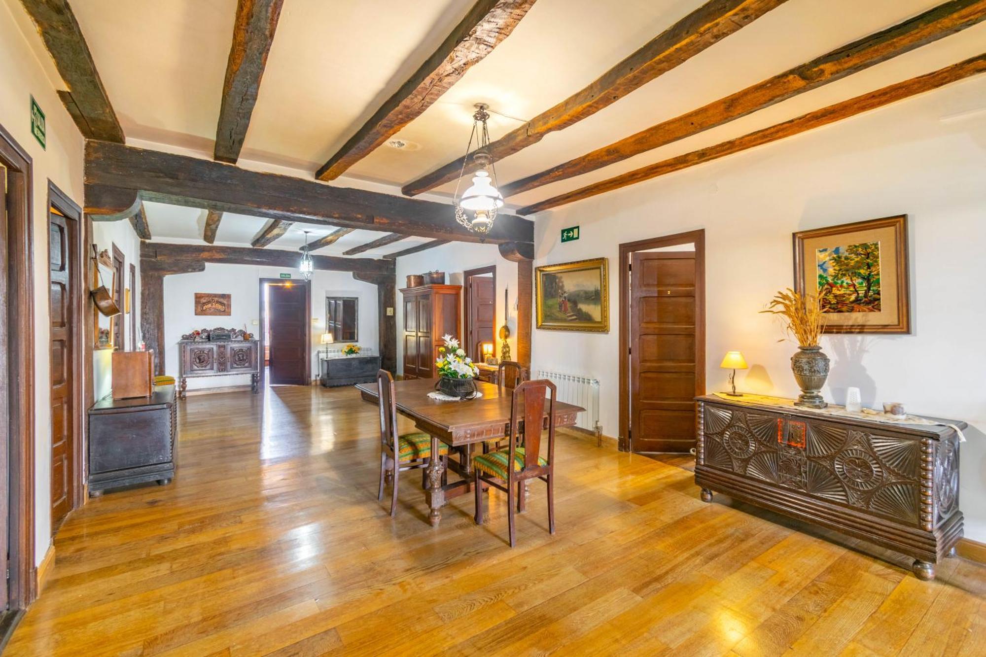 Casa Rural Arotzenia, Hogar Rustico En Pleno Valle De La Ulzama Lizaso Exterior foto
