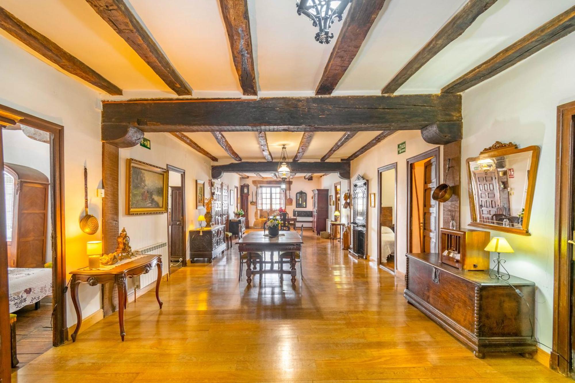 Casa Rural Arotzenia, Hogar Rustico En Pleno Valle De La Ulzama Lizaso Exterior foto